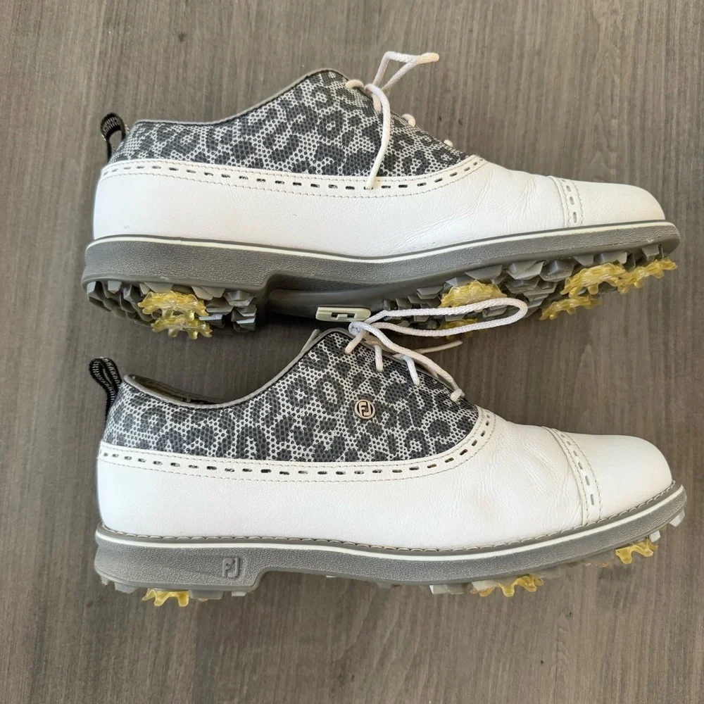 FootJoy Cap Toe Women golf shoes white gray animal print size 7.5 M